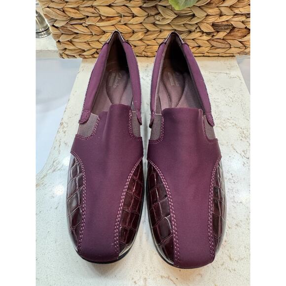 Clarks Collection Women’s Comfort Shoes 10M Wine Fabric Faux Leather Preowned - Picture 2 of 11